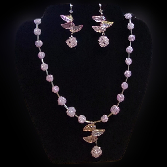 New Elegant Pink Beaded Necklace and Earring Set - Picture 1 of 2